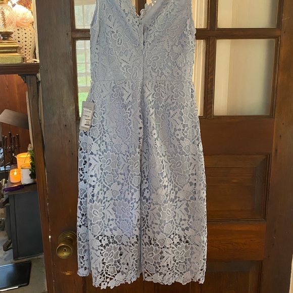 ASTR The Label V-Neck Lace Fit & Flare Dress - Picture 6 of 7